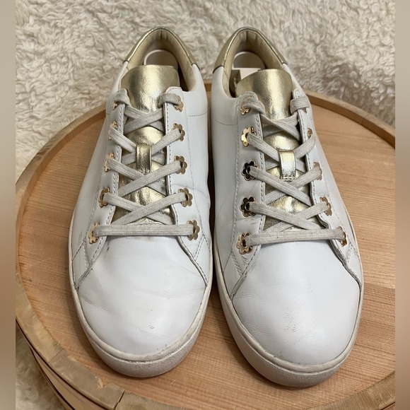 Michael Kors White and Gold Sneakers Leather Size 8.5 - Picture 2 of 11